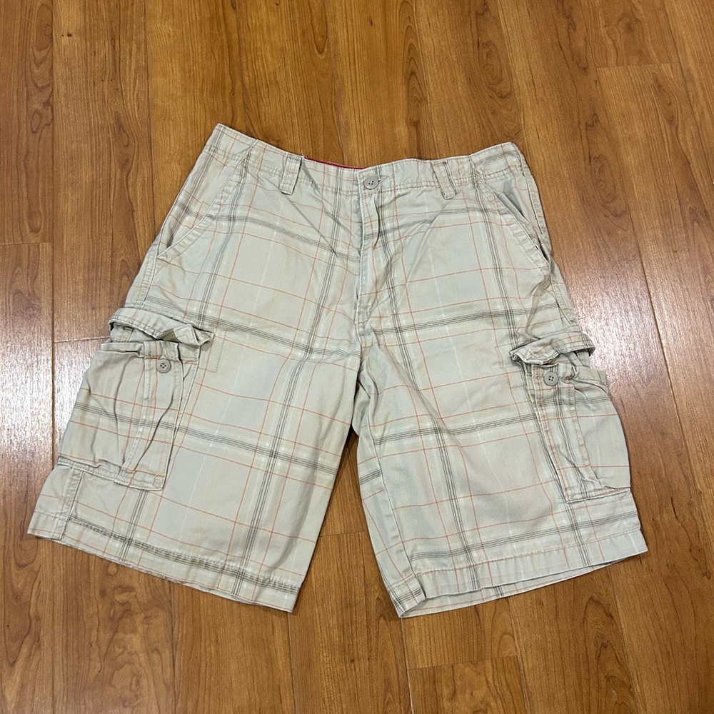 Plugg Co. Beige Plaid Cargo Shorts